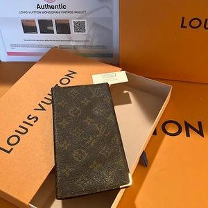 Make an offer, Louis Vuitton long vintage wallet